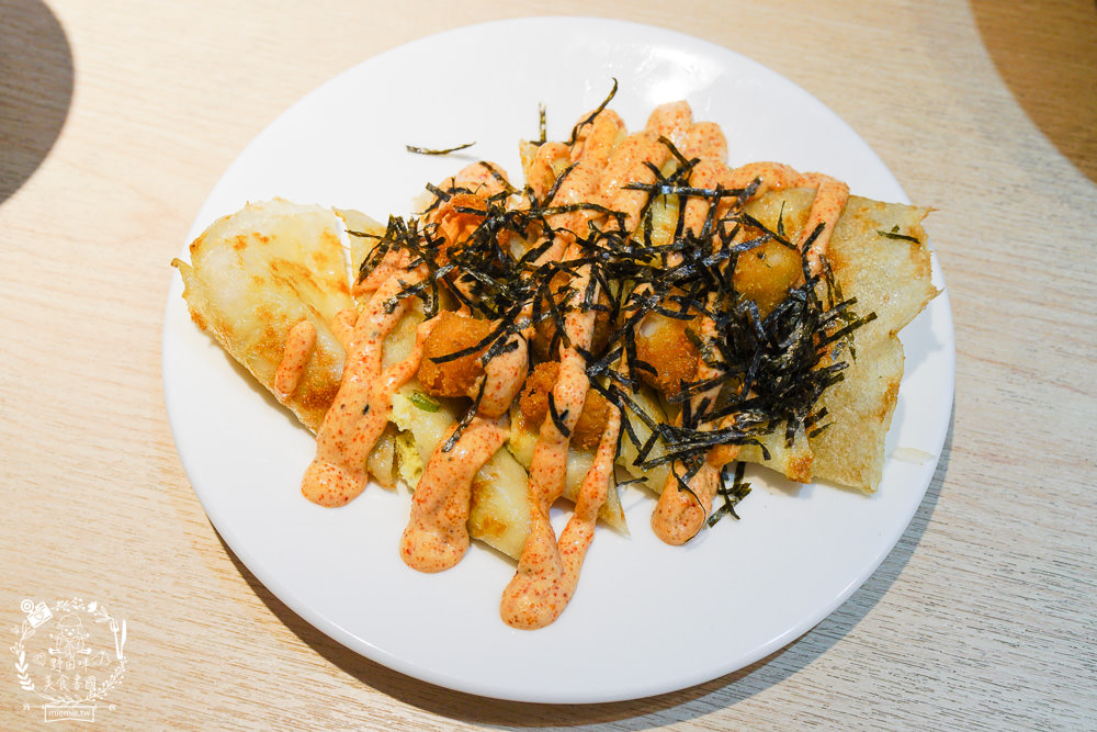高雄[淘來。淘呷 Taolai]鹽埕區超人氣日系文青風網美宵夜店!霸氣最強最推海鮮鍋燒熱門必點!