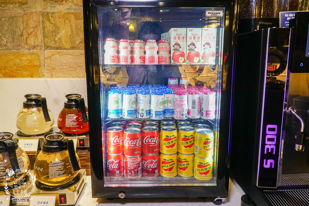 清境佛羅倫斯渡假山莊一泊二食的精緻排餐與自助吧吃到飽!澎湃的自助吧飽到天靈蓋!