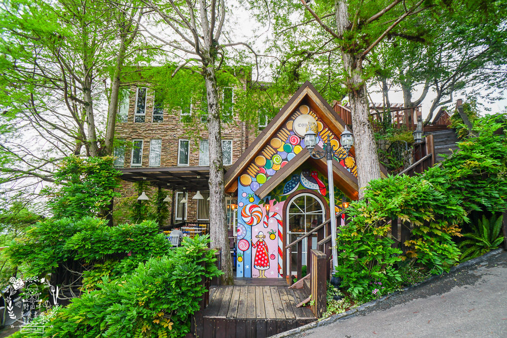 清境佛羅倫斯渡假山莊海拔1755公尺的山巒景觀住宿!一泊二食的精緻排餐與自助吧吃到飽! - 第31張圖 清境佛羅倫斯渡假山莊海拔1755公尺的山巒景觀住宿!一泊二食的精緻排餐與自助吧吃到飽!