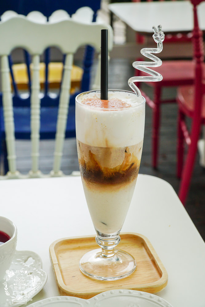 清境佛羅倫斯渡假山莊海拔1755公尺的山巒景觀住宿!一泊二食的精緻排餐與自助吧吃到飽! - 第45張圖 清境佛羅倫斯渡假山莊海拔1755公尺的山巒景觀住宿!一泊二食的精緻排餐與自助吧吃到飽!