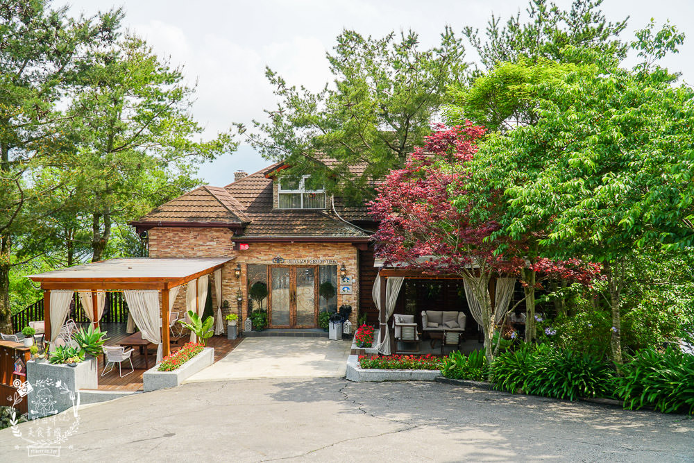 清境佛羅倫斯渡假山莊海拔1755公尺的山巒景觀住宿!一泊二食的精緻排餐與自助吧吃到飽! - 第5張圖 清境佛羅倫斯渡假山莊海拔1755公尺的山巒景觀住宿!一泊二食的精緻排餐與自助吧吃到飽!