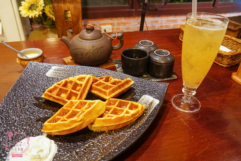 嘉義[清豐濤月景觀餐廳]真材實料火鍋+眺望絢麗夜景+舒適賞景泡腳