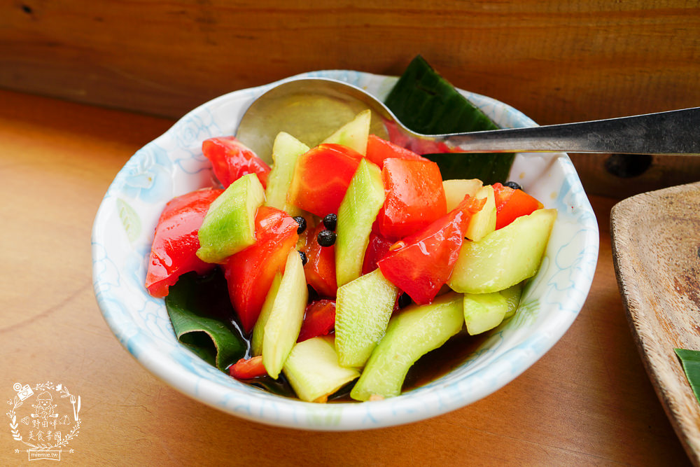 嘉義[游芭絲鄒宴餐廳]阿里山絕美夢幻的景觀餐廳!超有特色的原住民炭烤料理!熱門打卡網美餐廳