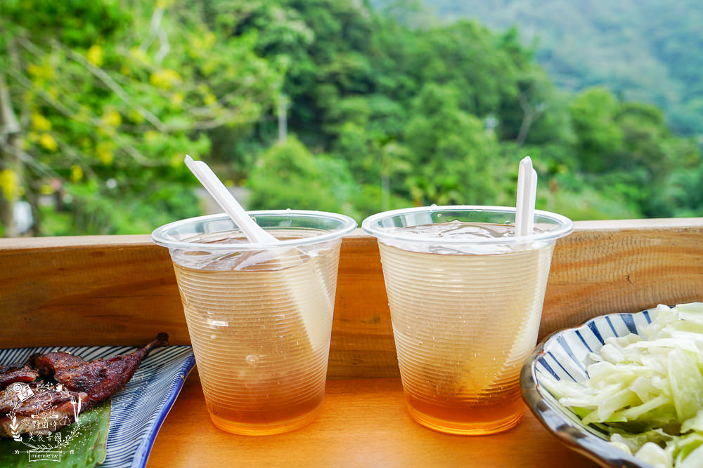 嘉義[游芭絲鄒宴餐廳]阿里山絕美夢幻的景觀餐廳!超有特色的原住民炭烤料理!熱門打卡網美餐廳