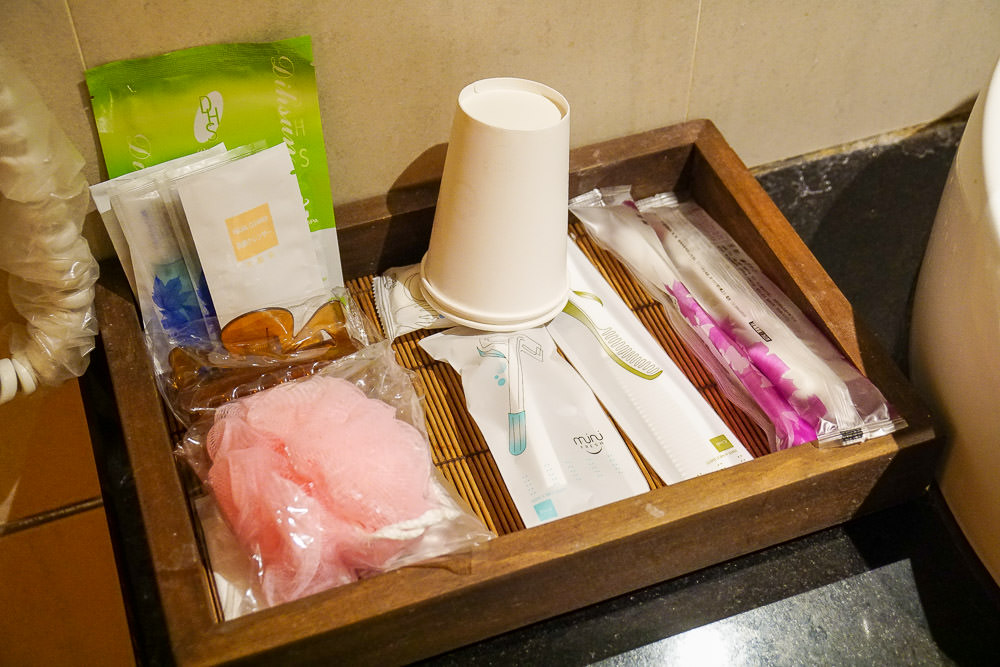 高雄汽車旅館推薦-湖畔不分平日假日休息3H-500~700 CP值高