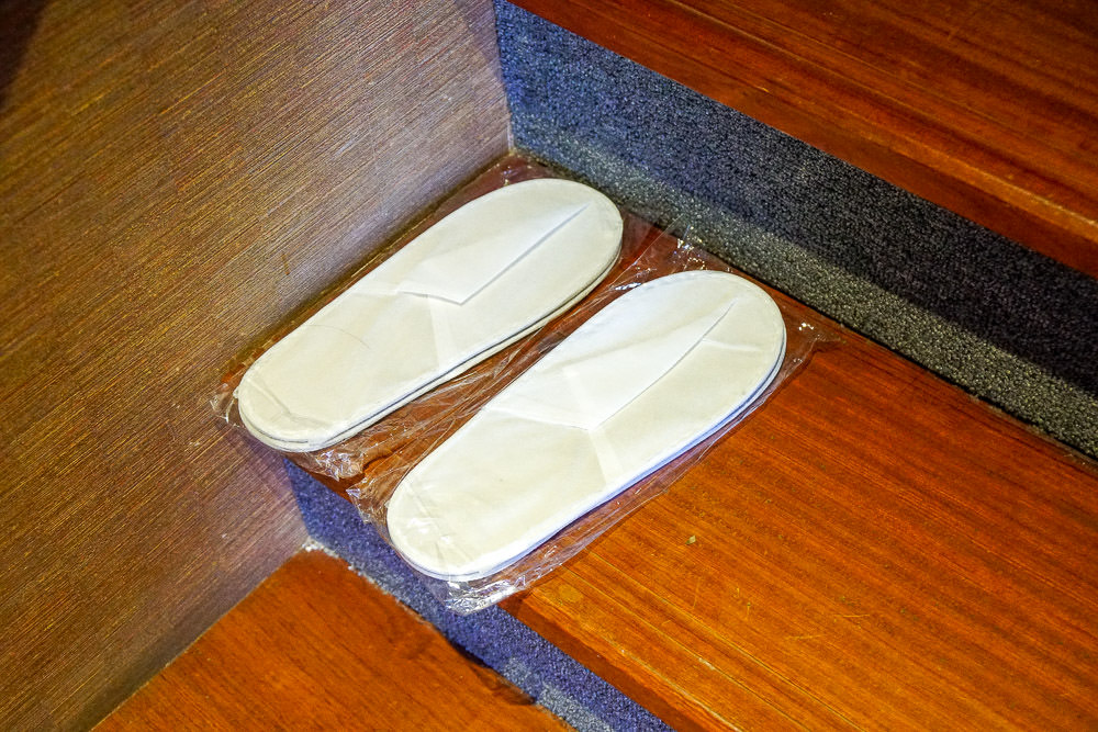 高雄汽車旅館推薦-湖畔不分平日假日休息3H-500~700 CP值高