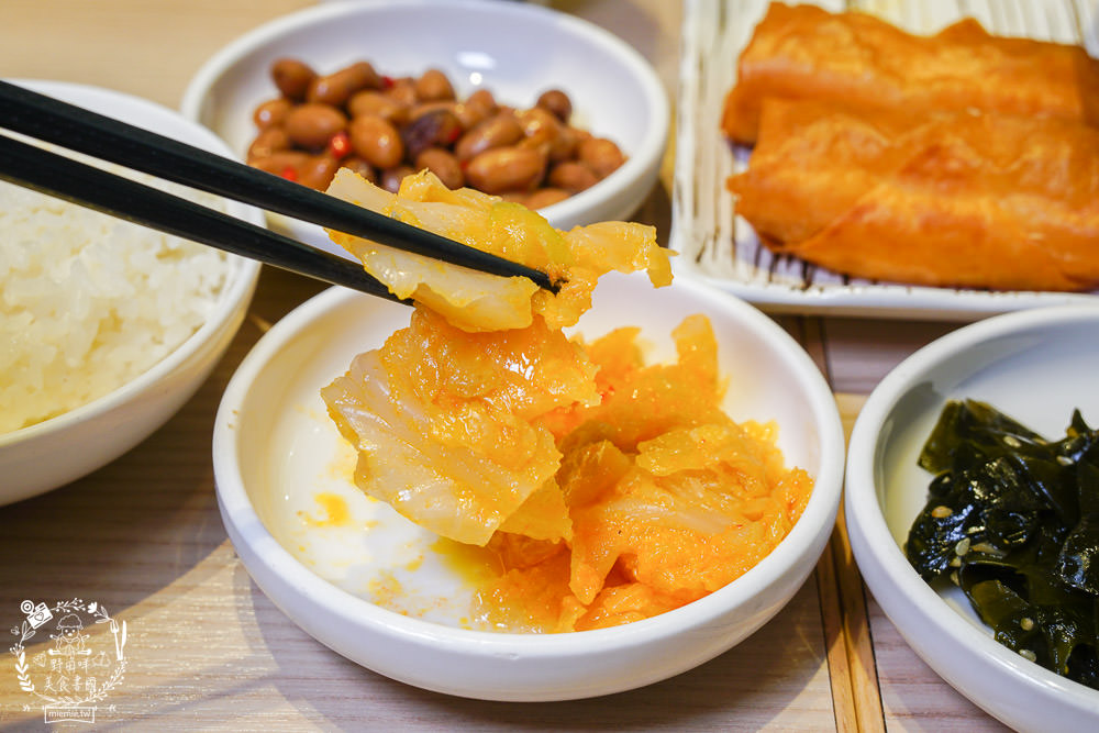 溜溜酸菜魚專賣店 遠東SOGO高雄店|銷魂酸香麻辣的澎湃酸菜魚!多人套餐超優惠！