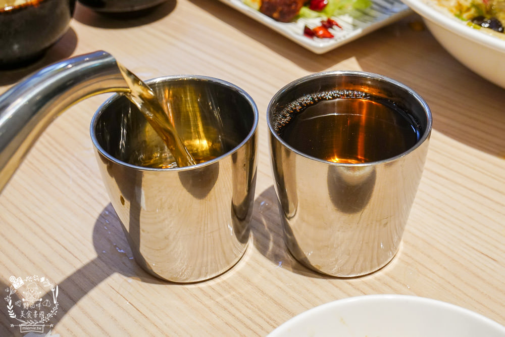 溜溜酸菜魚專賣店 遠東SOGO高雄店|銷魂酸香麻辣的澎湃酸菜魚!多人套餐超優惠！
