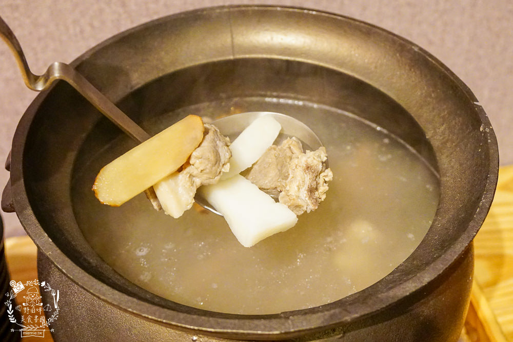 溪部好呆庄主題渡假莊園超澎湃的海陸空火烤兩吃!在露營區爽爽吃烤肉!還有提前預約才有的無菜單多人套餐唷! - 第29張圖 溪部好呆庄主題渡假莊園超澎湃的海陸空火烤兩吃!在露營區爽爽吃烤肉!還有提前預約才有的無菜單多人套餐唷!