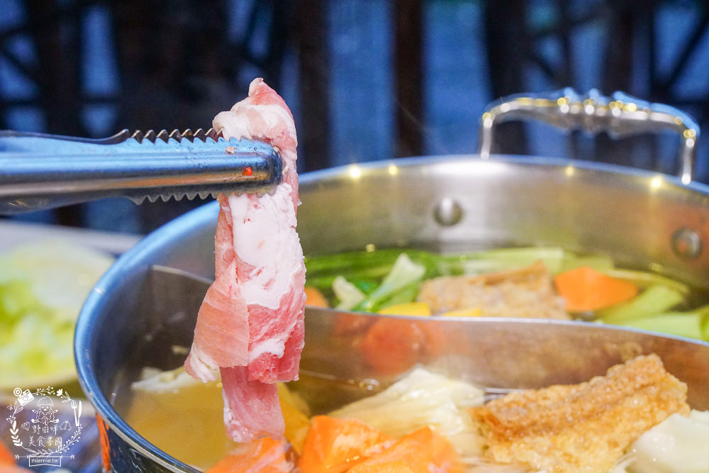 溪部好呆庄主題渡假莊園超澎湃的海陸空火烤兩吃!在露營區爽爽吃烤肉!還有提前預約才有的無菜單多人套餐唷! - 第13張圖 溪部好呆庄主題渡假莊園超澎湃的海陸空火烤兩吃!在露營區爽爽吃烤肉!還有提前預約才有的無菜單多人套餐唷!