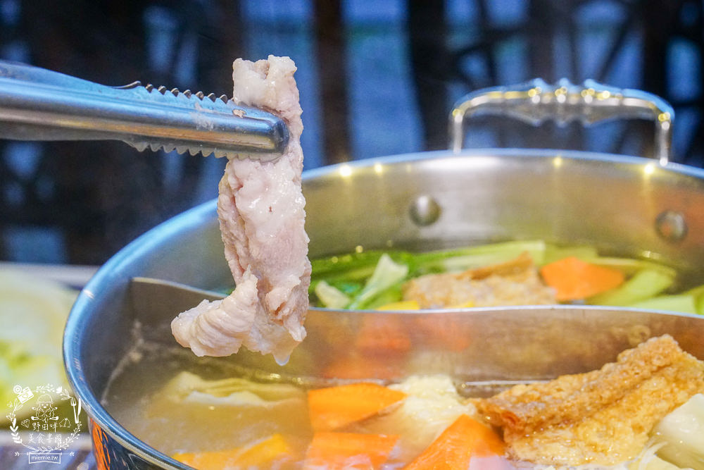 溪部好呆庄主題渡假莊園超澎湃的海陸空火烤兩吃!在露營區爽爽吃烤肉!還有提前預約才有的無菜單多人套餐唷! - 第14張圖 溪部好呆庄主題渡假莊園超澎湃的海陸空火烤兩吃!在露營區爽爽吃烤肉!還有提前預約才有的無菜單多人套餐唷!