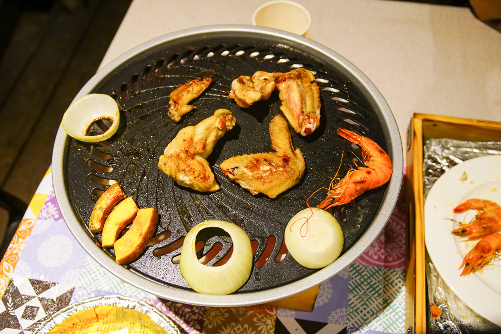 溪部好呆庄主題渡假莊園超澎湃的海陸空火烤兩吃!在露營區爽爽吃烤肉!還有提前預約才有的無菜單多人套餐唷! - 第11張圖 溪部好呆庄主題渡假莊園超澎湃的海陸空火烤兩吃!在露營區爽爽吃烤肉!還有提前預約才有的無菜單多人套餐唷!