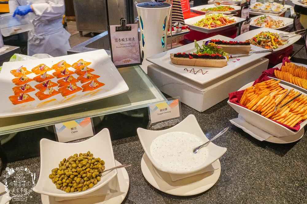 漢來海港自助吃到飽巨蛋店|高雄饕客超愛的吃到飽餐廳x包羅萬象的海鮮爽爽吃