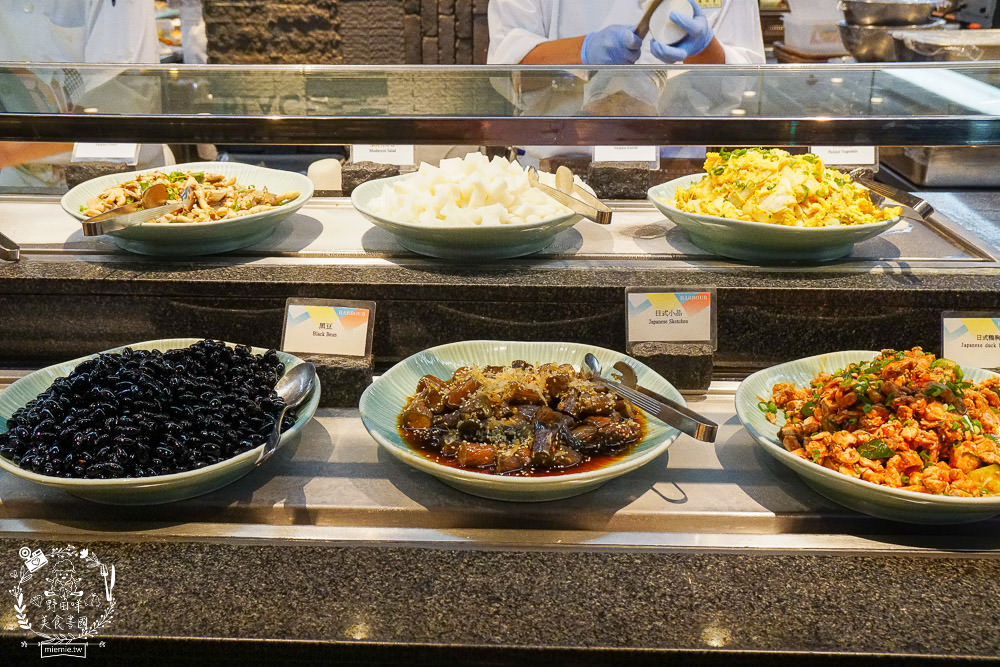 漢來海港自助吃到飽巨蛋店|高雄饕客超愛的吃到飽餐廳x包羅萬象的海鮮爽爽吃