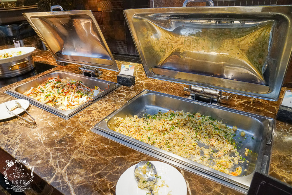 漢來海港自助吃到飽巨蛋店|高雄饕客超愛的吃到飽餐廳x包羅萬象的海鮮爽爽吃