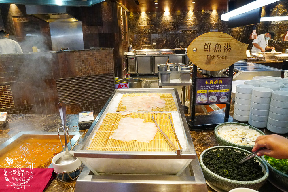漢來海港自助吃到飽巨蛋店|高雄饕客超愛的吃到飽餐廳x包羅萬象的海鮮爽爽吃