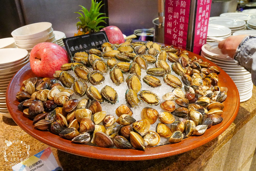 漢來海港自助吃到飽巨蛋店|高雄饕客超愛的吃到飽餐廳x包羅萬象的海鮮爽爽吃