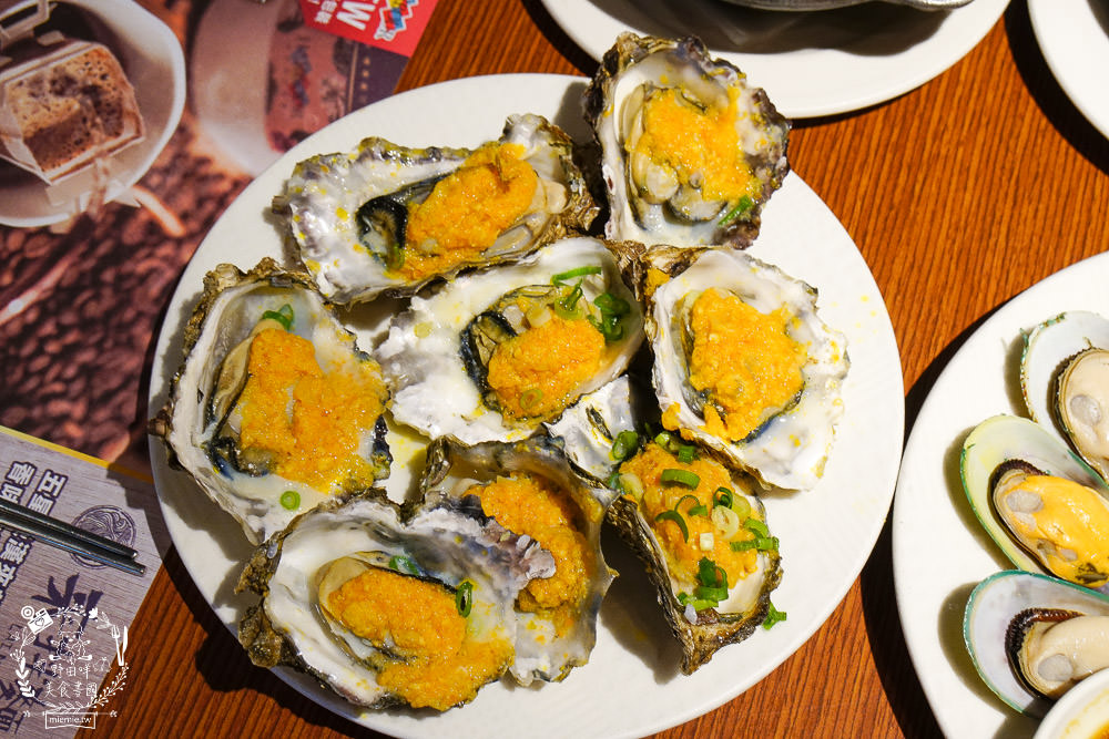 漢來海港自助吃到飽巨蛋店|高雄饕客超愛的吃到飽餐廳x包羅萬象的海鮮爽爽吃