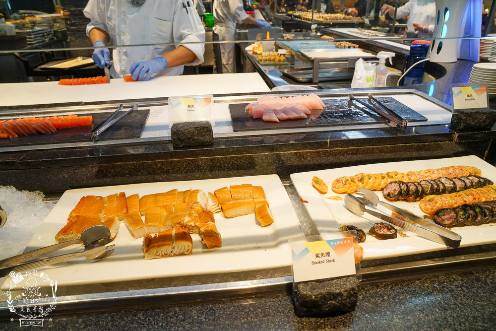 漢來海港自助吃到飽巨蛋店|高雄饕客超愛的吃到飽餐廳x包羅萬象的海鮮爽爽吃