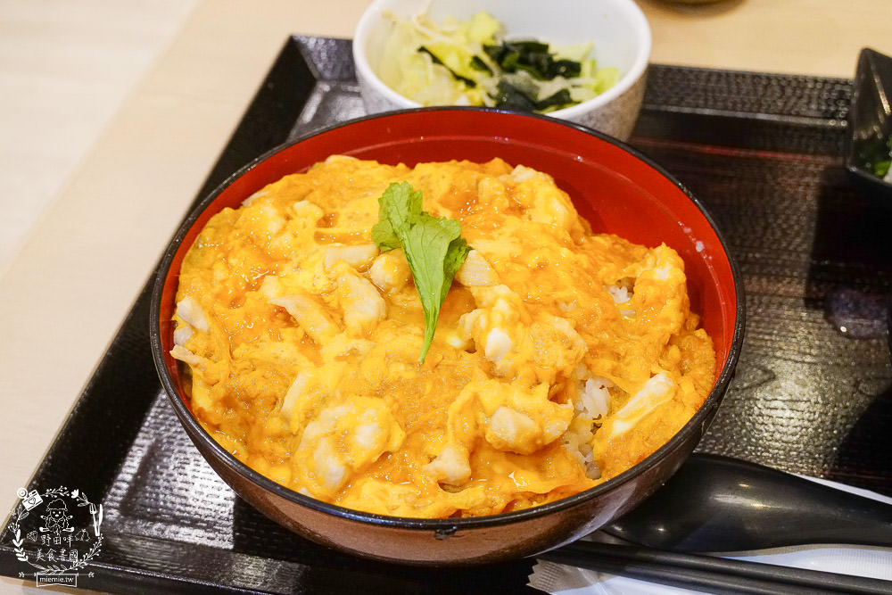 高雄巨蛋美食[雞三和]日本人最喜愛的老牌雞肉專賣店來高雄囉!