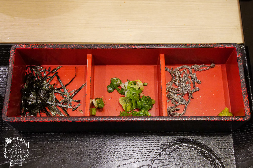 高雄巨蛋美食[雞三和]日本人最喜愛的老牌雞肉專賣店來高雄囉!