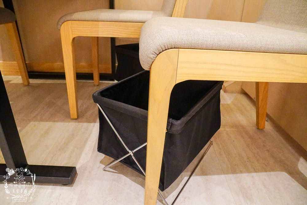 高雄巨蛋美食[雞三和]日本人最喜愛的老牌雞肉專賣店來高雄囉!