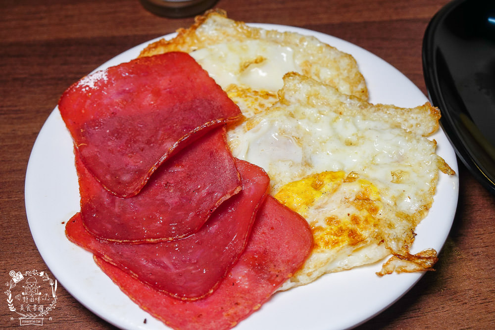 潮州宵夜推薦[阿隆豆漿]傳承50年歷史老店!屏東三明治創始店