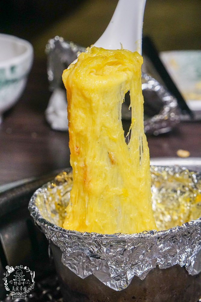 高雄[澤野燒肉屋燒烤吃到飽]獨家代理加勒比海生食級玫瑰紅蝦?超肥美銷魂的牛奶生蠔+澎湖冰卷