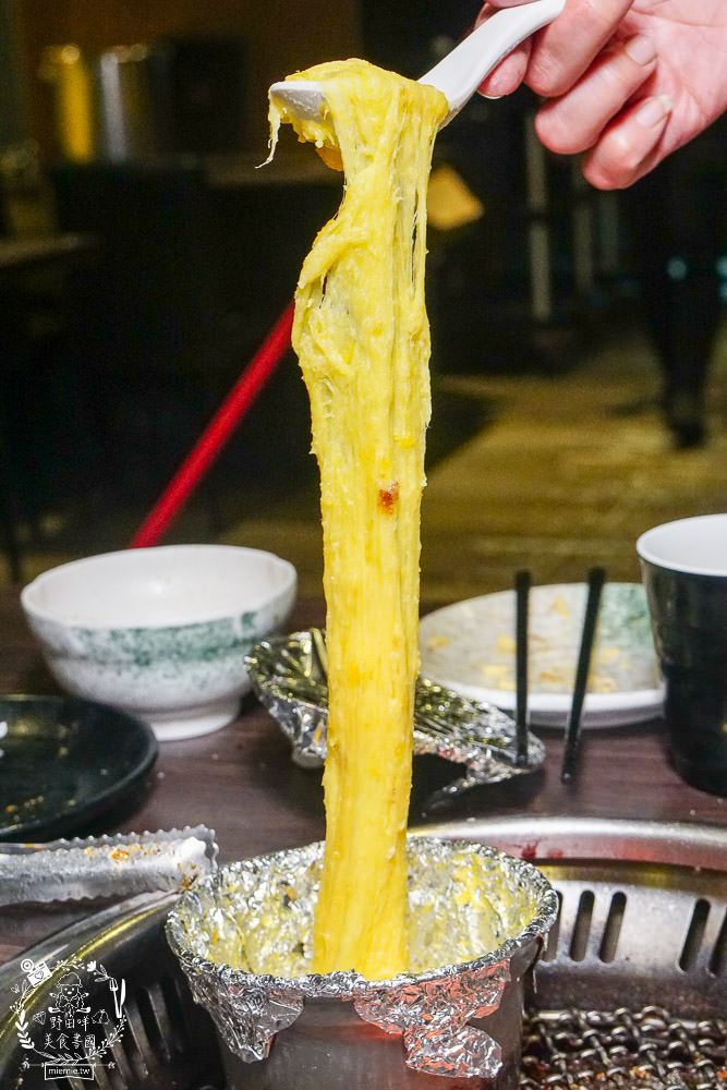 高雄[澤野燒肉屋燒烤吃到飽]獨家代理加勒比海生食級玫瑰紅蝦?超肥美銷魂的牛奶生蠔+澎湖冰卷