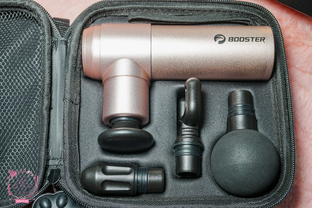 [開箱]火星計畫Booster MINI 2肌肉放鬆迷你強力筋膜槍!獨特防手震專利!電力長達15小時~