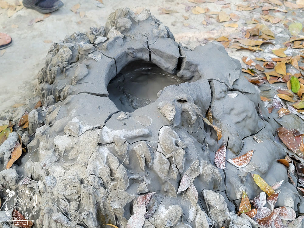 高雄烏山頂泥火山＆新養女湖|台灣難得可貴的奇景!欣賞泥火山暴動樣貌?!