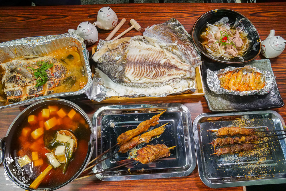 高雄烤骨學院|超霸氣一公斤化石烤魚好吃到炸開!CAS檢驗過的台灣鯛!正宗東北烤肉串? - 第14張圖 高雄烤骨學院|超霸氣一公斤化石烤魚好吃到炸開!CAS檢驗過的台灣鯛!正宗東北烤肉串?