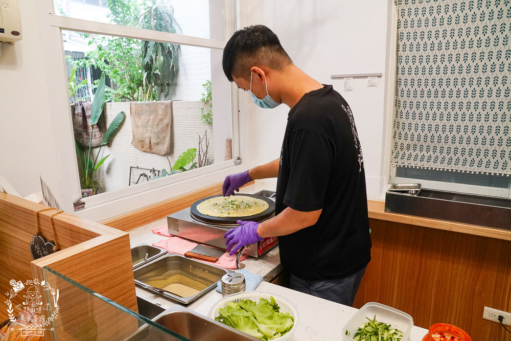 煎並煎 煎餅果子|高雄也能吃到天津著名小吃!外包裝超精緻的豐盛版可麗餅? - 第16張圖 煎並煎 煎餅果子|高雄也能吃到天津著名小吃!外包裝超精緻的豐盛版可麗餅?