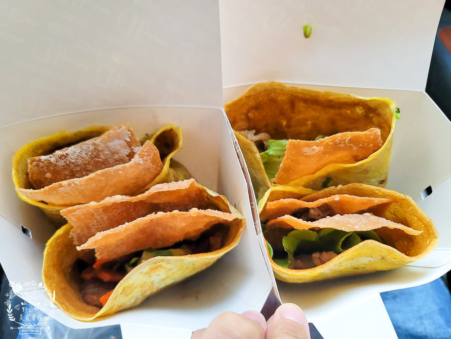 煎並煎 煎餅果子|高雄也能吃到天津著名小吃!外包裝超精緻的豐盛版可麗餅? - 第31張圖 煎並煎 煎餅果子|高雄也能吃到天津著名小吃!外包裝超精緻的豐盛版可麗餅?