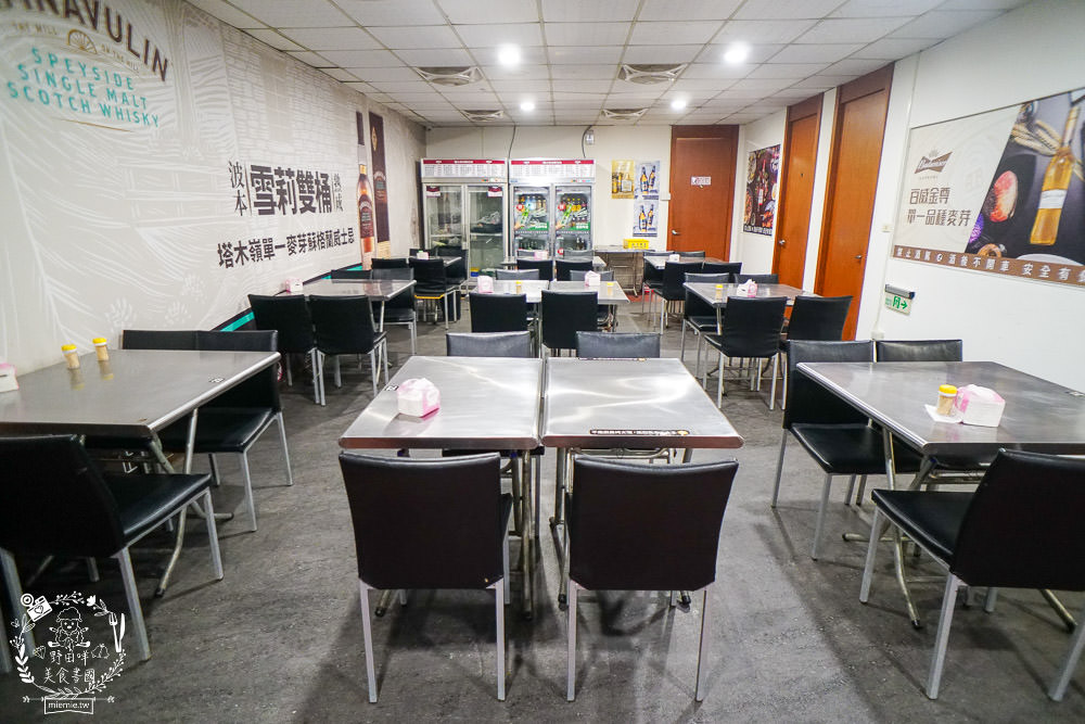 高雄超浮誇燒烤店[燒烤殿]每桌必點懶人蝦1隻5元?鮮蚵嘉義東石每天新鮮直送?