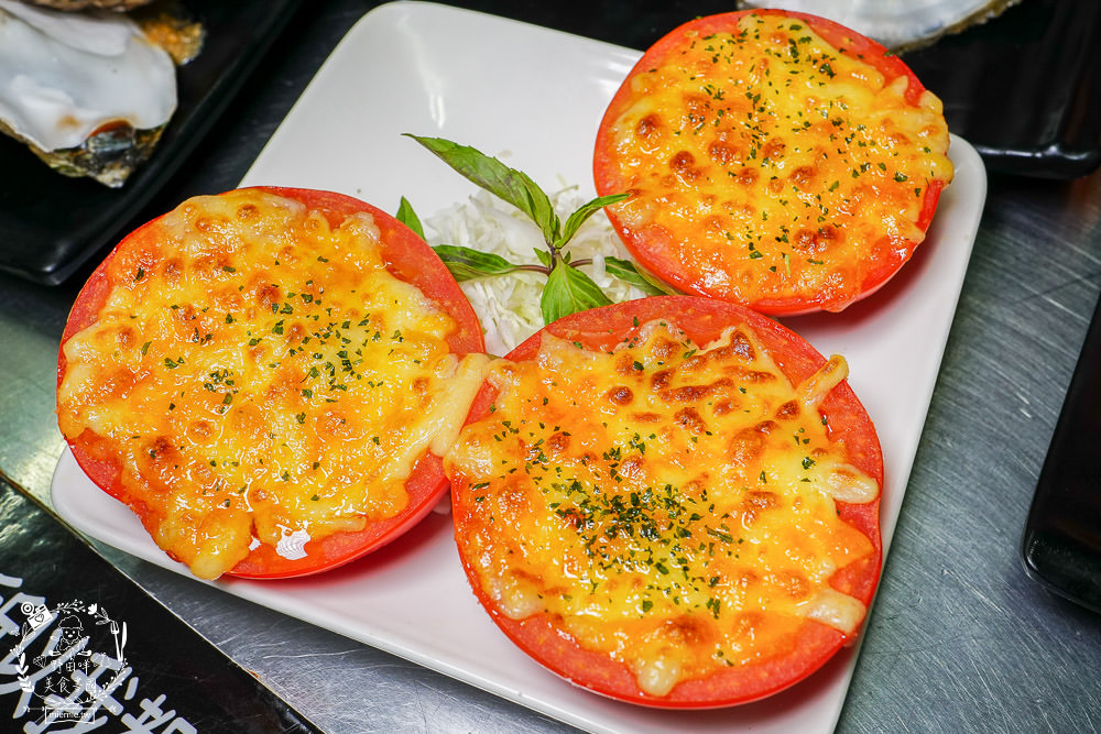 高雄超浮誇燒烤店[燒烤殿]每桌必點懶人蝦1隻5元?鮮蚵嘉義東石每天新鮮直送?