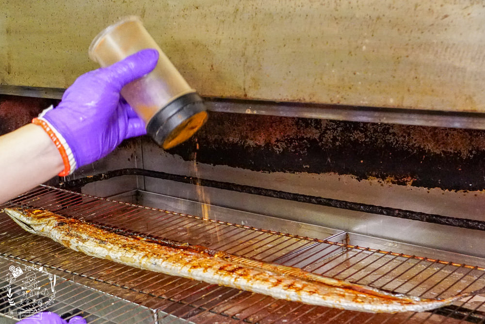 高雄超浮誇燒烤店[燒烤殿]每桌必點懶人蝦1隻5元?鮮蚵嘉義東石每天新鮮直送?