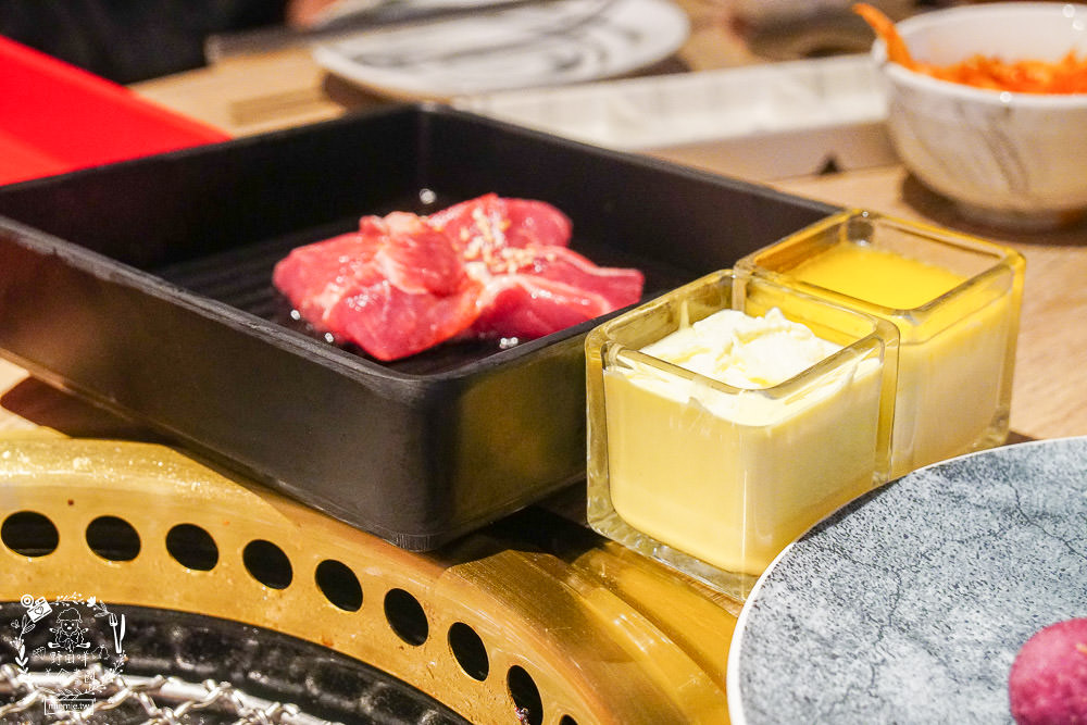 高雄燒肉同話!義享天地燒肉吃到飽!這一鍋旗下燒肉餐廳!