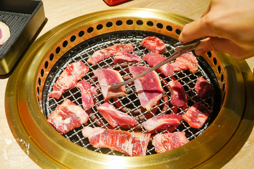 高雄燒肉同話!義享天地燒肉吃到飽!這一鍋旗下燒肉餐廳!