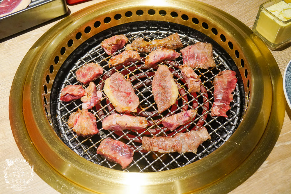 高雄燒肉同話!義享天地燒肉吃到飽!這一鍋旗下燒肉餐廳!