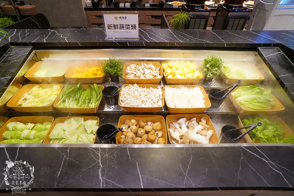 高雄[燒肉將燒肉火鍋吃到飽]超威自助吧超過百種選項?還有屏東直送的泰國蝦?超過16種冰淇淋選項!