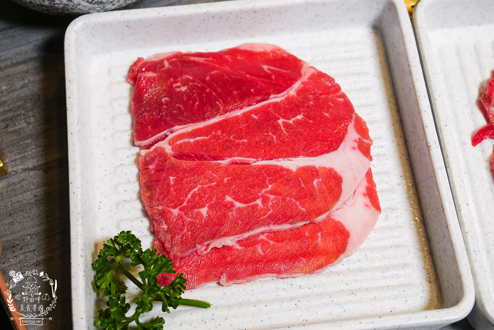 高雄[燒肉將燒肉火鍋吃到飽]超威自助吧超過百種選項?還有屏東直送的泰國蝦?超過16種冰淇淋選項!