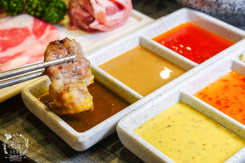 高雄[燒肉將燒肉火鍋吃到飽]超威自助吧超過百種選項?還有屏東直送的泰國蝦?超過16種冰淇淋選項!