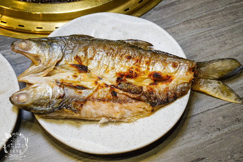 高雄[燒肉將燒肉火鍋吃到飽]超威自助吧超過百種選項?還有屏東直送的泰國蝦?超過16種冰淇淋選項!