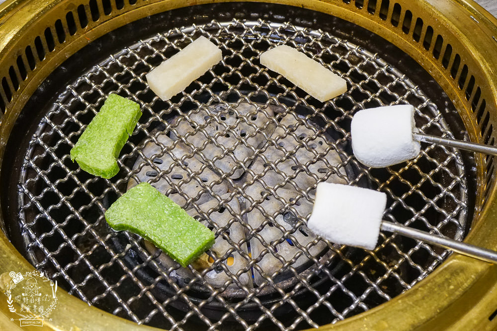 高雄[燒肉將燒肉火鍋吃到飽]超威自助吧超過百種選項?還有屏東直送的泰國蝦?超過16種冰淇淋選項!