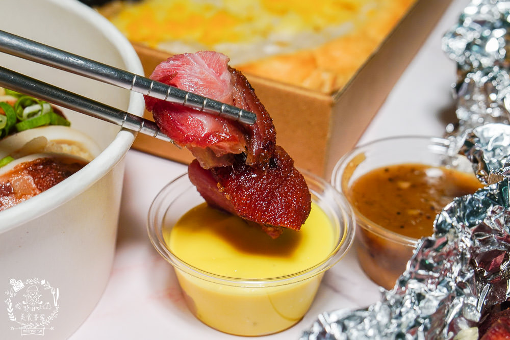 高雄牛室炙燒牛排超澎湃外帶便當!最低59元起?經典牛排必點推薦!珍奶披薩超好吃!