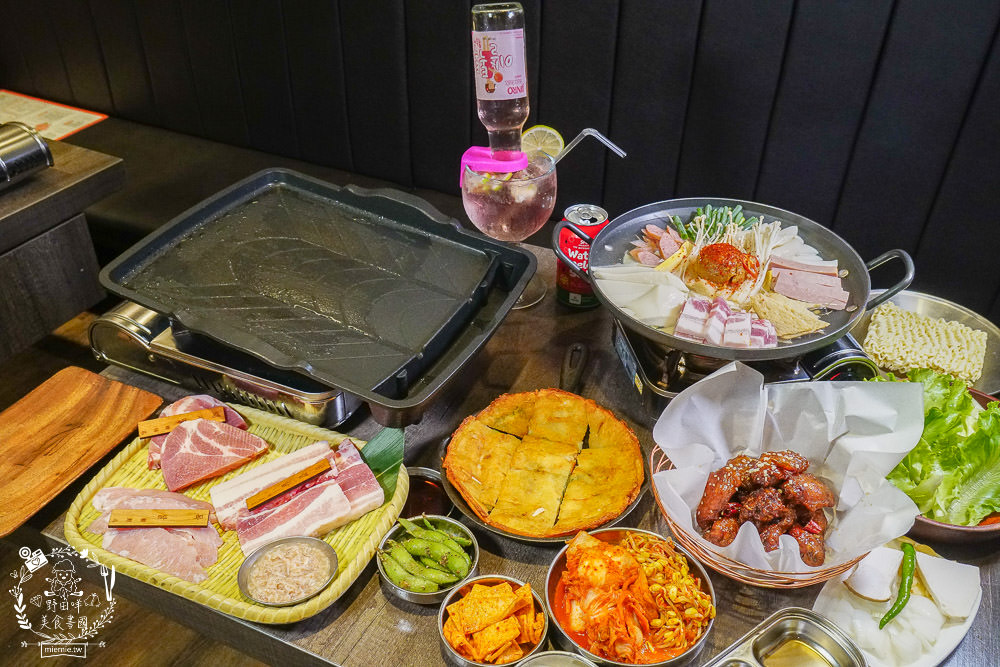 高雄烤肉推薦[牧穀韓式烤肉]韓國烤肉搭配夢幻調酒好過癮!專人燒烤服務可以爽吃燒肉