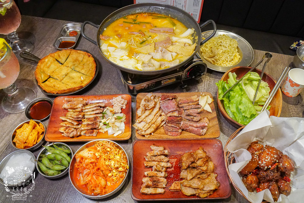 高雄烤肉推薦[牧穀韓式烤肉]韓國烤肉搭配夢幻調酒好過癮!專人燒烤服務可以爽吃燒肉