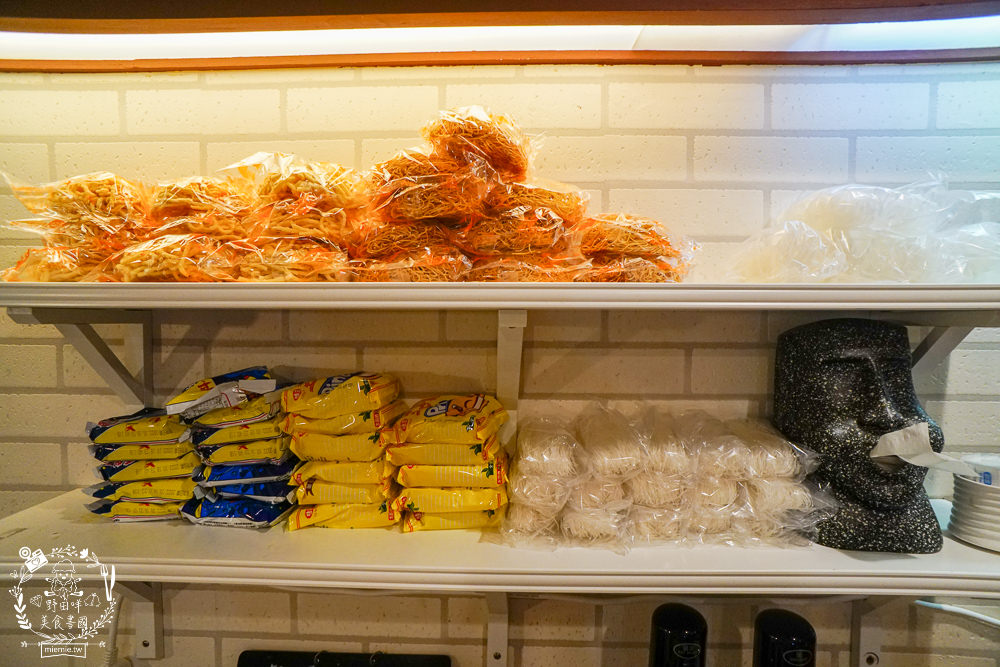 高雄[玖玖香一品鍋火鍋吃到飽]60種以上選擇只要498元還不收服務費!鮮美蛤蜊鍋超人氣推薦!