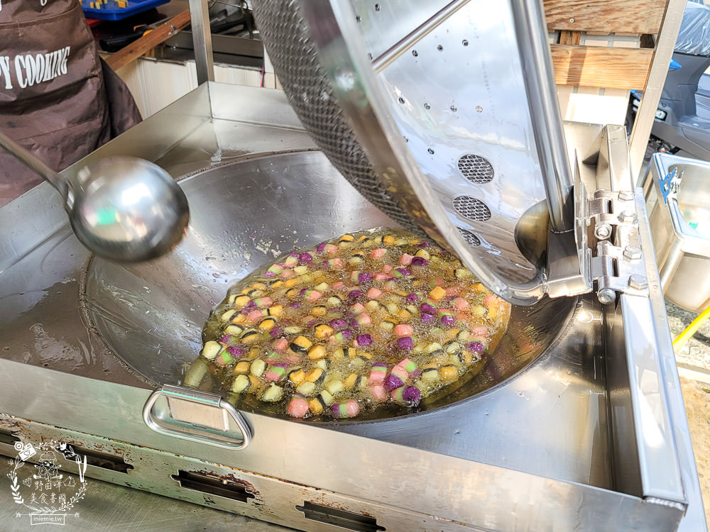 高雄[玖肆地瓜球]台中超人氣彩色QQ球來高雄囉!不添加人工色素的超好拍神奇寶貝地瓜球?